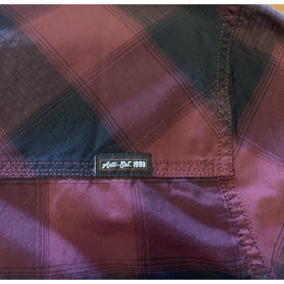 Metal Mulisha S/S Button Up  Shirt Men's L? size tag unreadable see measurements - Picture 11 of 16